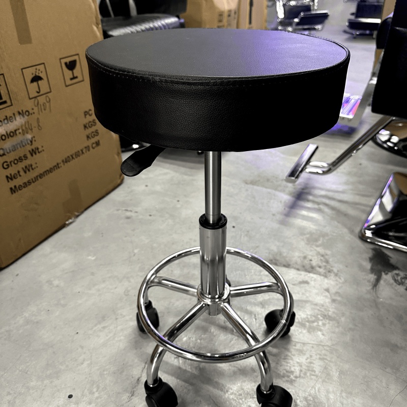 salon_stool_large_cushion_heic-resized